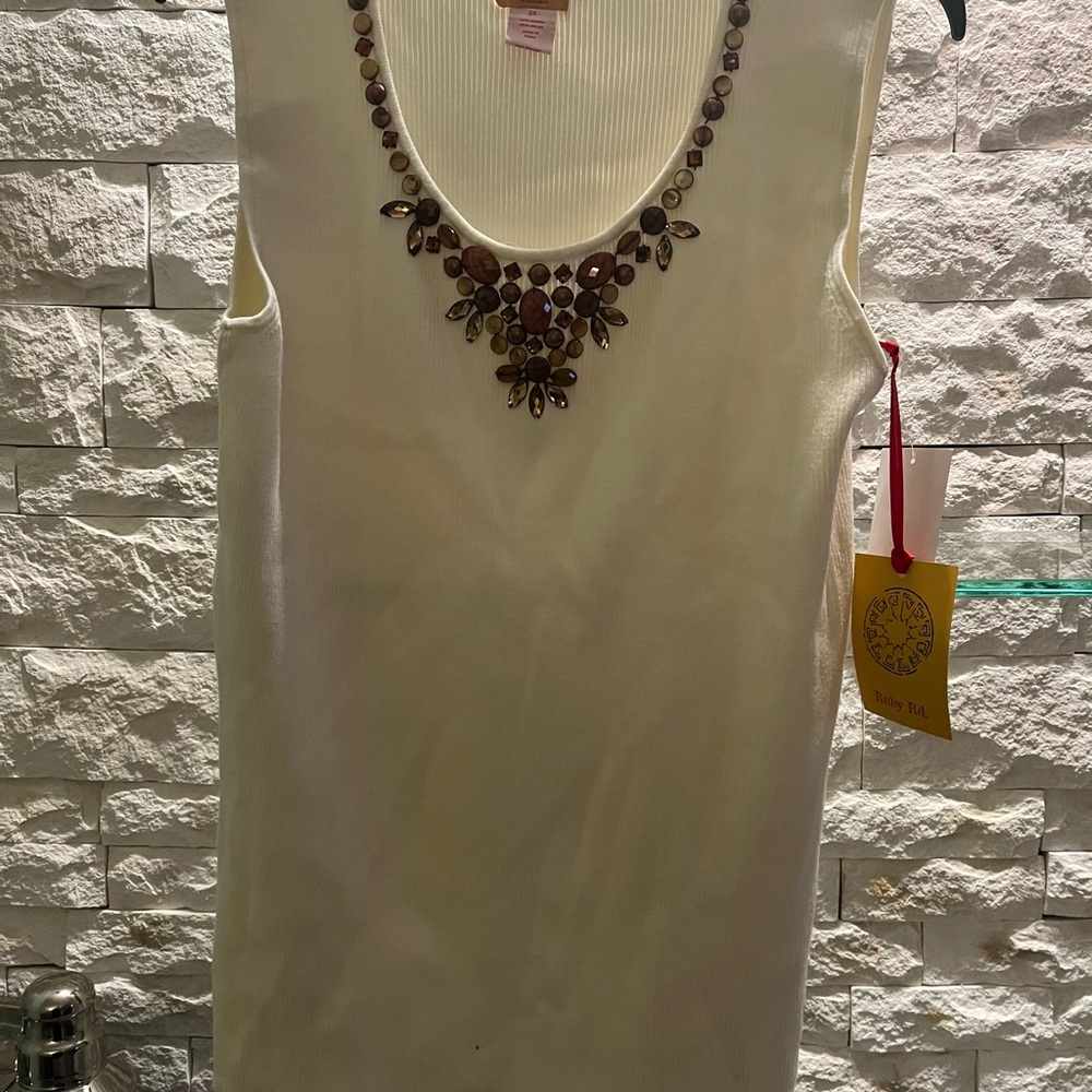 Plus stretch embellished tank top.